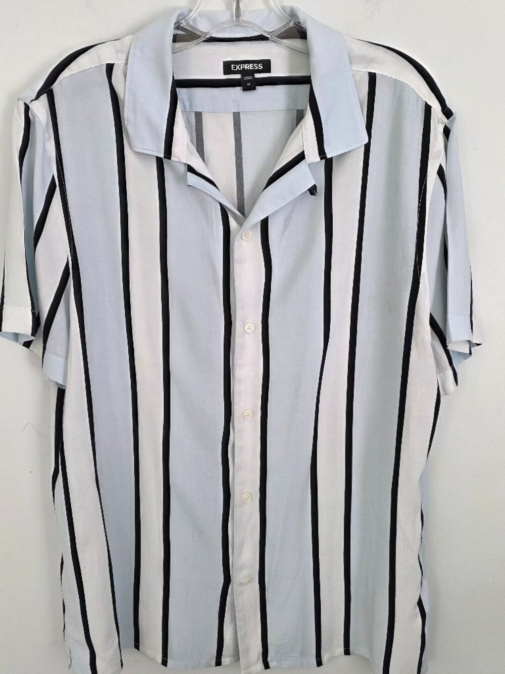 Express Men's Short Sleeve Shirt, Size M, Like New